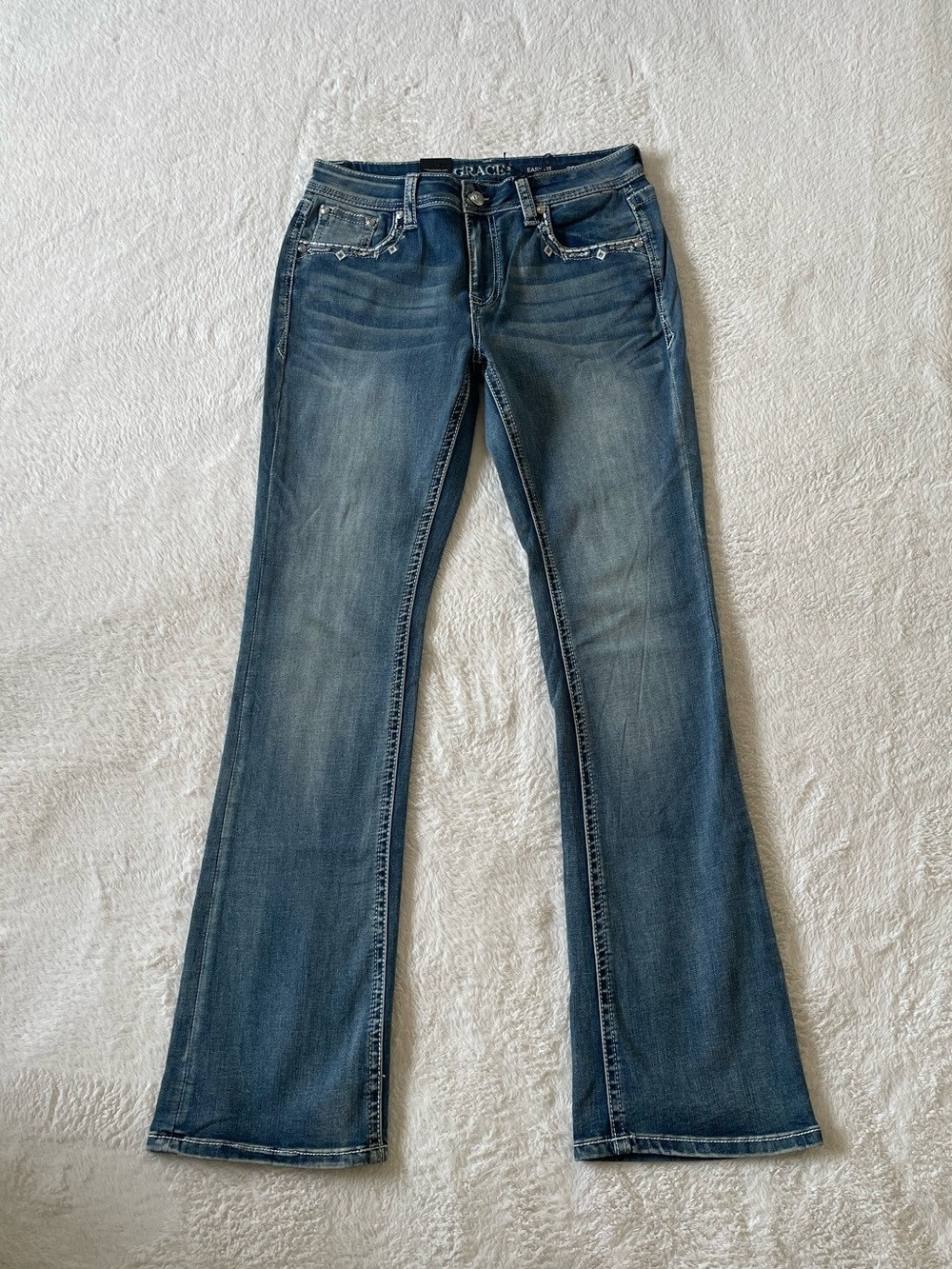 NWT Grace in LA Tribal Aztec Embroidered Easy Fit Bootcut Jeans Size 29 Western - Picture 2 of 8